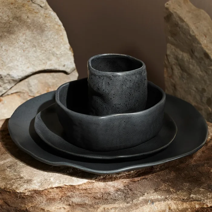 Atik Stoneware Dinnerware Set – Charcoal Black Speckled