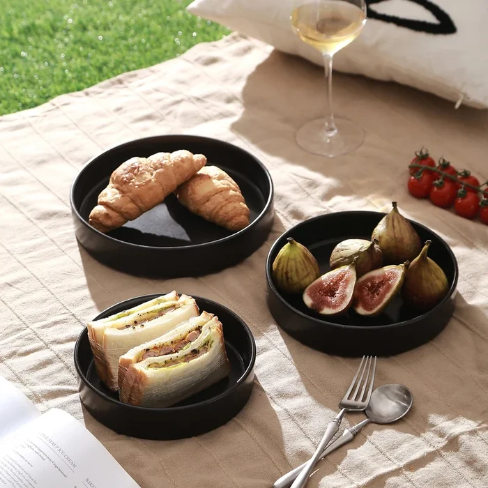 Celina Stoneware Serving Bowl – Black, Set of 3