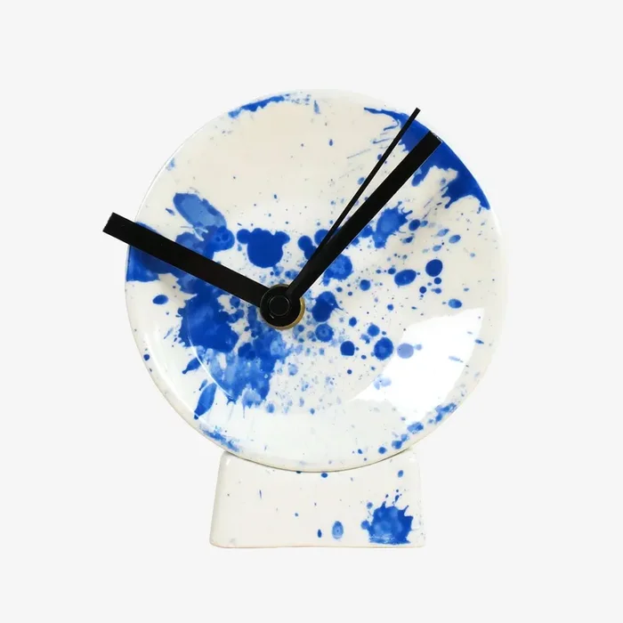 Splash Clock by Studio Lorier